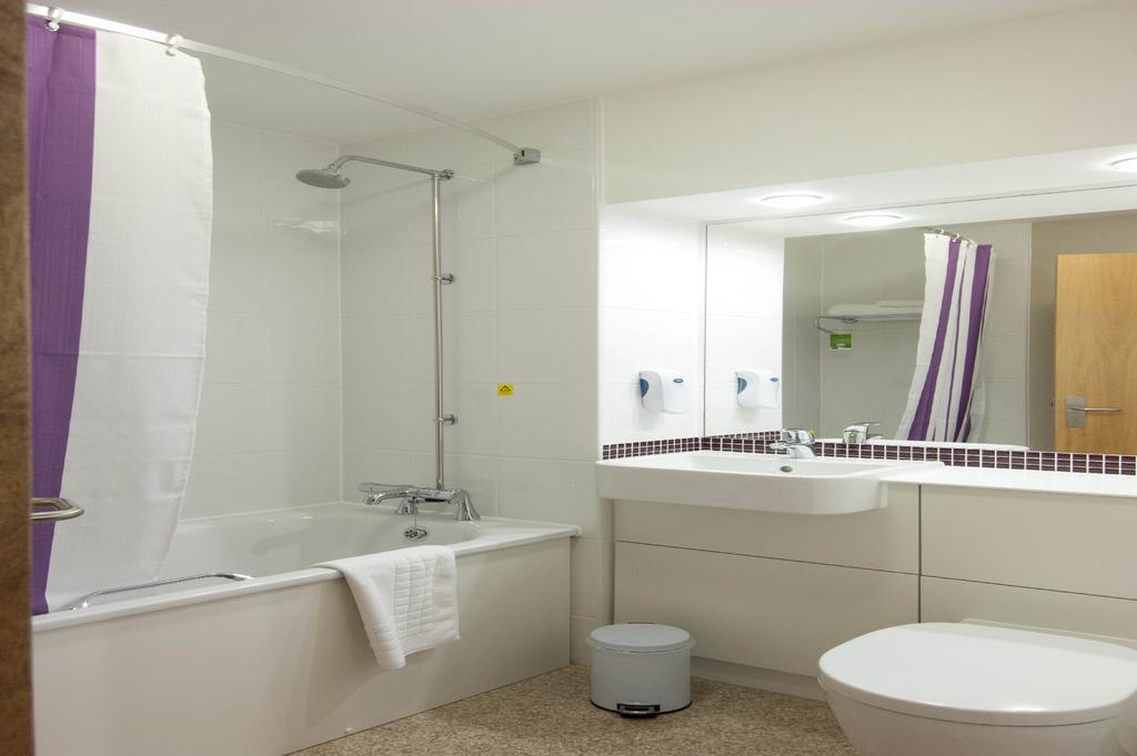 Premier Inn Leicester Fosse Park Dış mekan fotoğraf