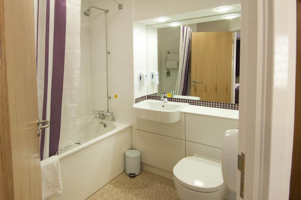 Premier Inn Leicester Fosse Park Dış mekan fotoğraf
