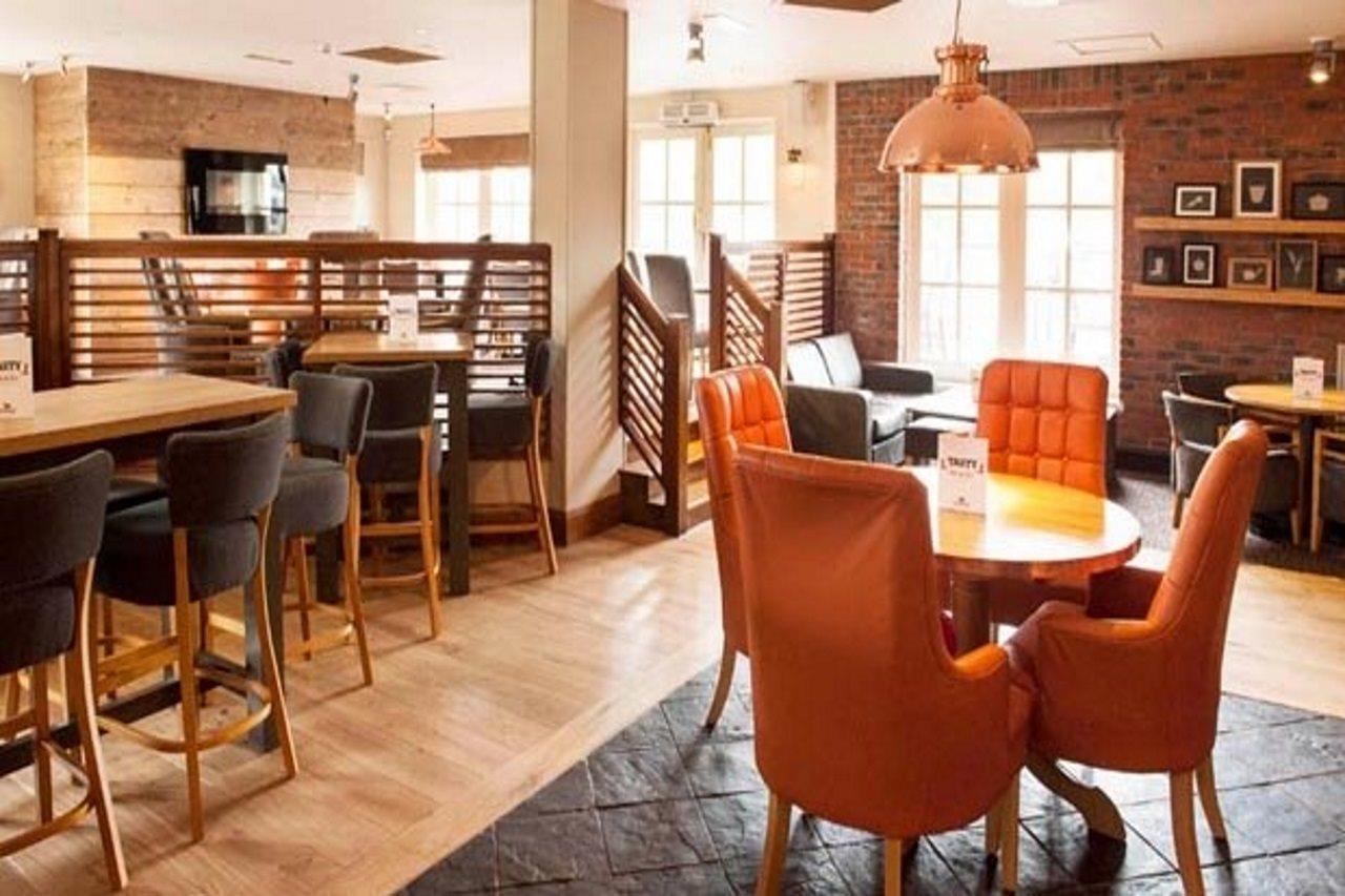Premier Inn Leicester Fosse Park Dış mekan fotoğraf