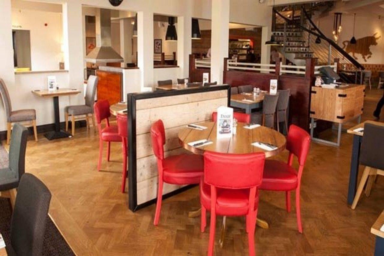Premier Inn Leicester Fosse Park Dış mekan fotoğraf